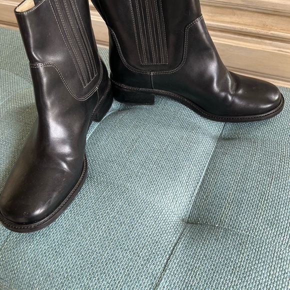 ll bean boots size 8 and free Anne Klein shoes - Picture 5 of 12